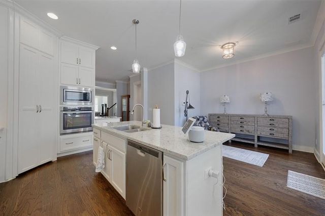 110 Brighton Boulevard, Woodstock, GA 30188