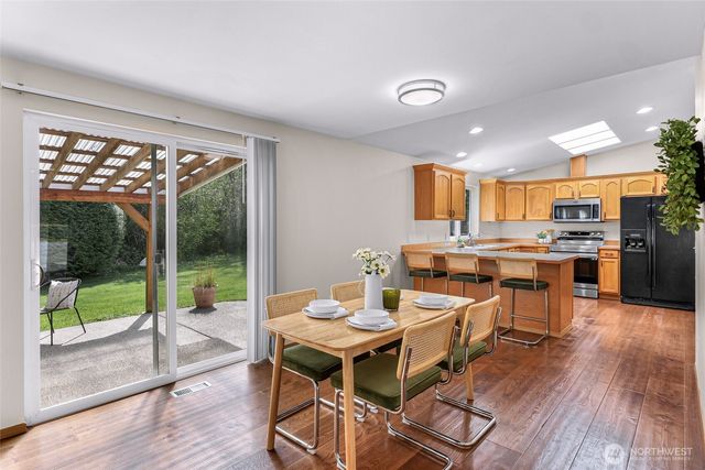 3984 Probert Place, Bellingham, WA 98225