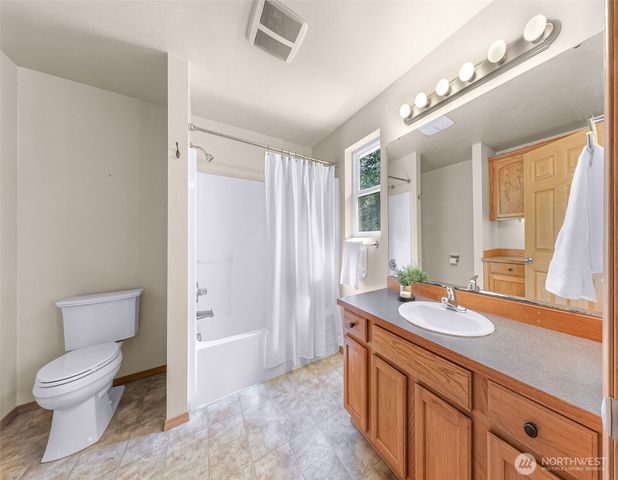 3984 Probert Place, Bellingham, WA 98225