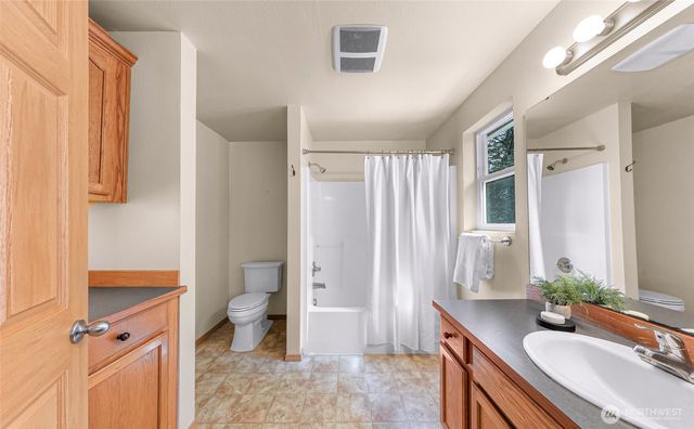3984 Probert Place, Bellingham, WA 98225
