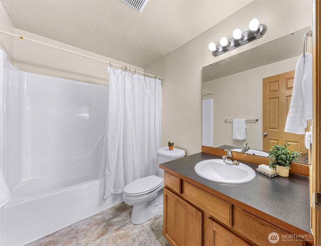 3984 Probert Place, Bellingham, WA 98225