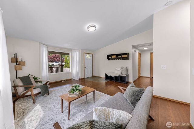 3984 Probert Place, Bellingham, WA 98225