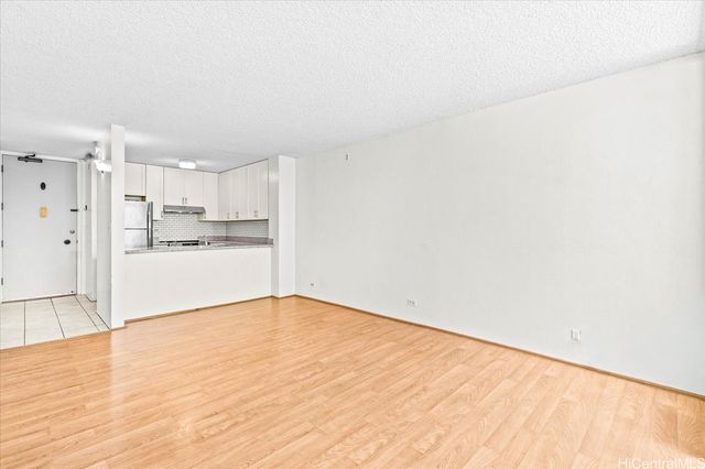 98-410 Koauka Loop 2G, Aiea, HI 96701
