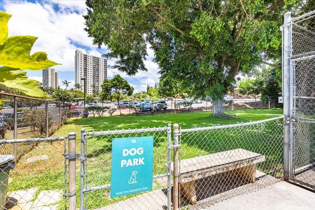 98-410 Koauka Loop 2G, Aiea, HI 96701