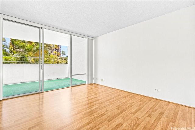 98-410 Koauka Loop 2G, Aiea, HI 96701