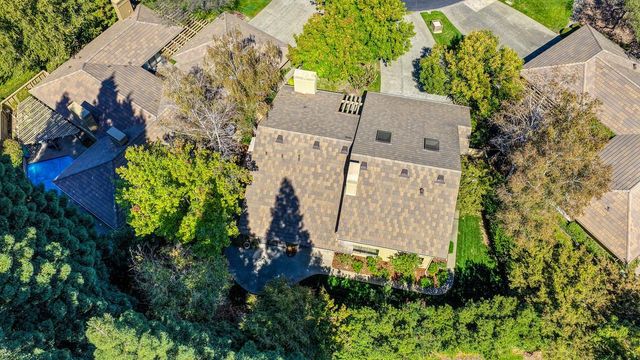 11380 Huntington Village Ln, Gold River, CA 95670