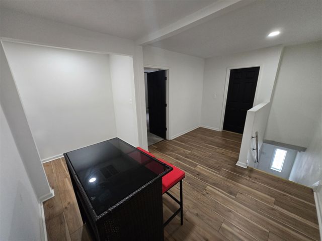 17553 Roselawn Street, Detroit, MI 48221