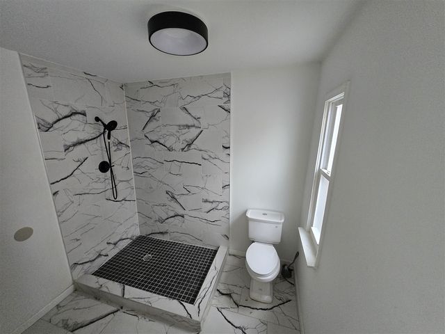 17553 Roselawn Street, Detroit, MI 48221