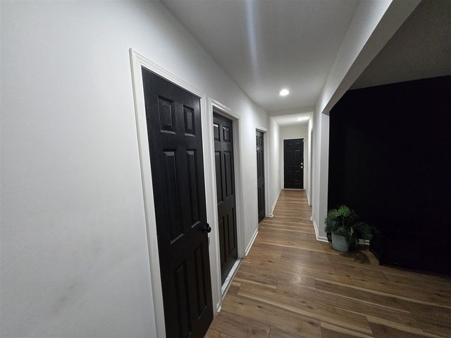 17553 Roselawn Street, Detroit, MI 48221