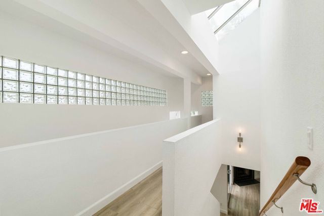 29221 Heathercliff Road 4, Malibu, CA 90265