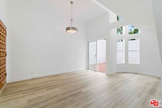 29221 Heathercliff Road 4, Malibu, CA 90265