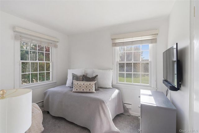 9 Sunset Lane, Garden City, NY 11530