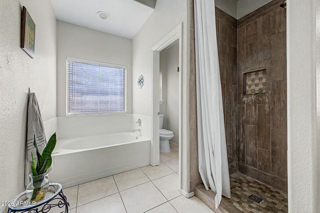 10416 E EDGEWOOD Avenue, Mesa, AZ 85208