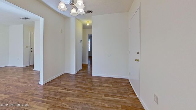 5201 ATLANTIC Boulevard 118, Jacksonville, FL 32207