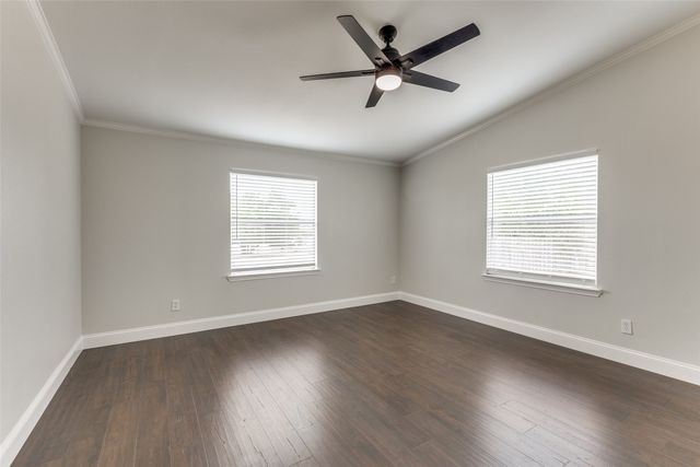 288 Strawberry Lane, Rhome, TX 76078