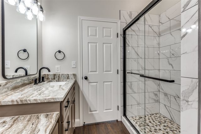 288 Strawberry Lane, Rhome, TX 76078