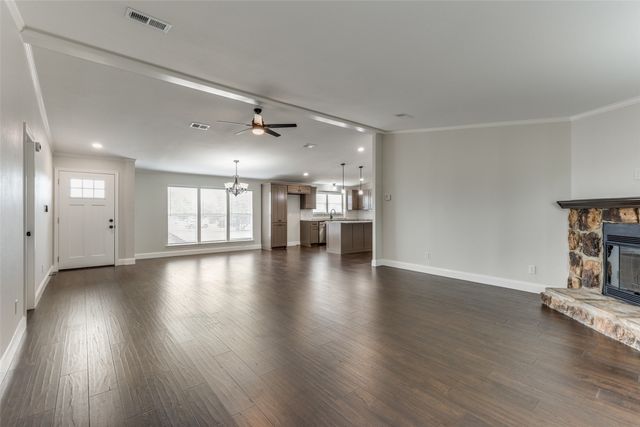 288 Strawberry Lane, Rhome, TX 76078