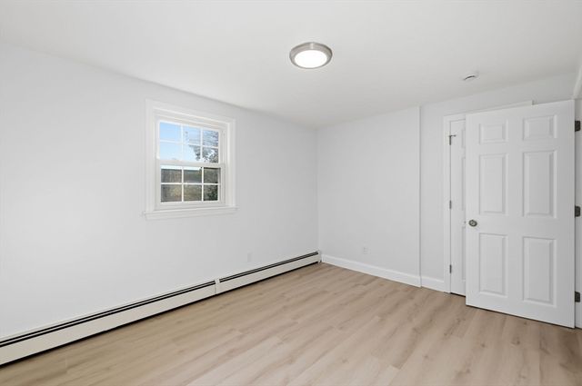 4 Lawrence Rd, Wayland, MA 01778