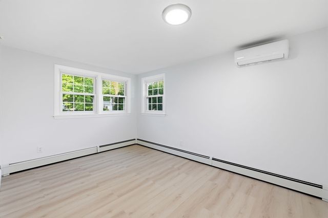 4 Lawrence Rd, Wayland, MA 01778