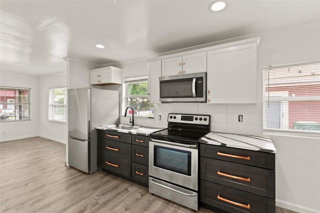 1605 E 29TH AVENUE, Tampa, FL 33605
