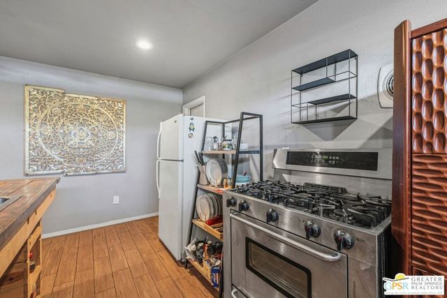 343 W Avenida Cerca, Palm Springs, CA 92262