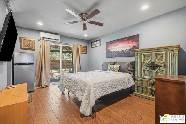 343 W Avenida Cerca, Palm Springs, CA 92262