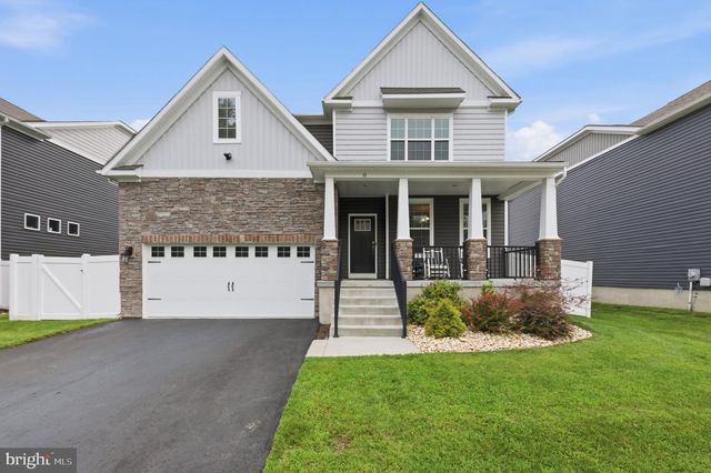 11 WESTMONT DR, Medford, NJ 08055