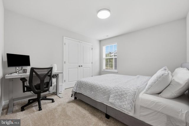 11 WESTMONT DR, Medford, NJ 08055
