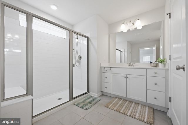 11 WESTMONT DR, Medford, NJ 08055