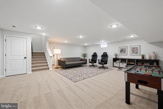 11 WESTMONT DR, Medford, NJ 08055