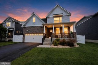 11 WESTMONT DR, Medford, NJ 08055