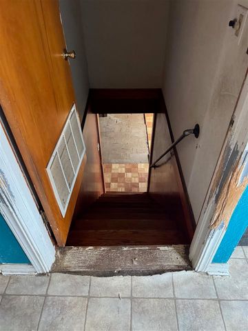 2221 NW Baltimore Cir, Lawton, OK 73505