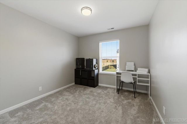 585 Vine Street, Hampshire, IL 60140