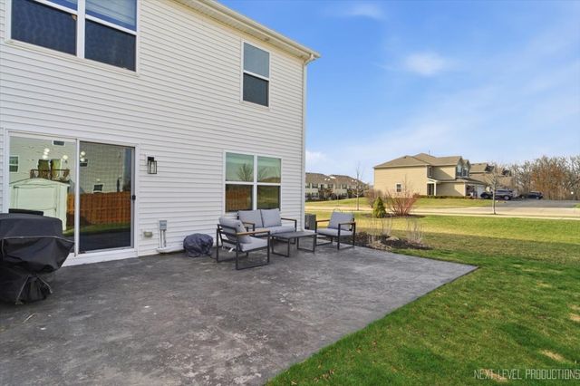 585 Vine Street, Hampshire, IL 60140