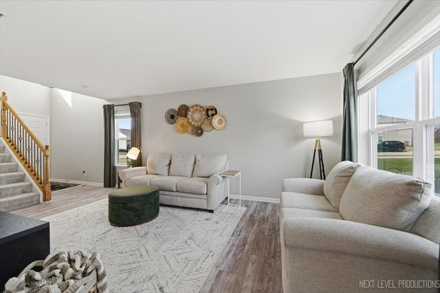 585 Vine Street, Hampshire, IL 60140