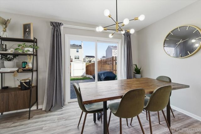 585 Vine Street, Hampshire, IL 60140