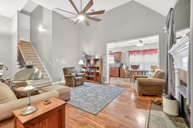 1322 Alamo Ave, Murfreesboro, TN 37129