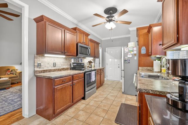 1322 Alamo Ave, Murfreesboro, TN 37129