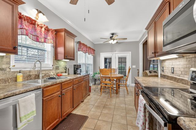 1322 Alamo Ave, Murfreesboro, TN 37129