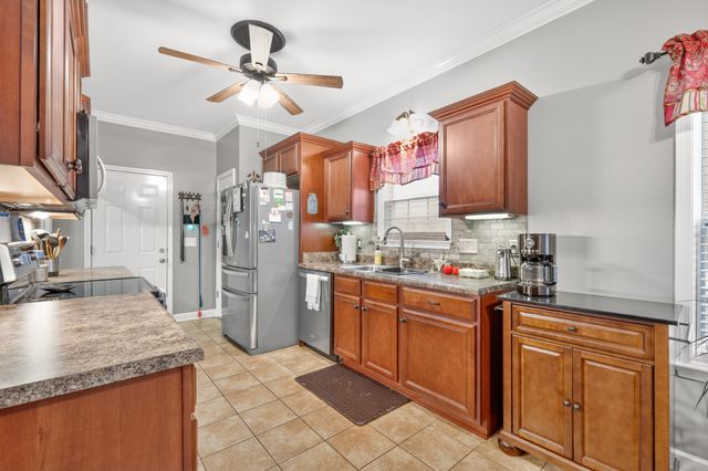 1322 Alamo Ave, Murfreesboro, TN 37129