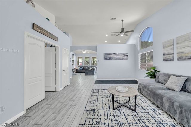 5300 Whisper Lake Avenue, Las Vegas, NV 89131