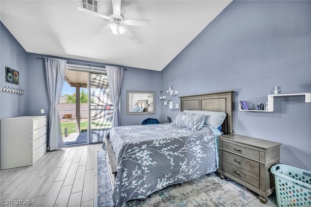 5300 Whisper Lake Avenue, Las Vegas, NV 89131