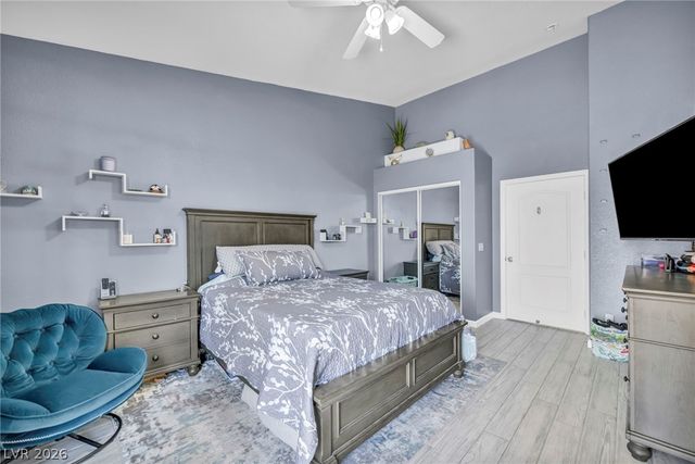 5300 Whisper Lake Avenue, Las Vegas, NV 89131