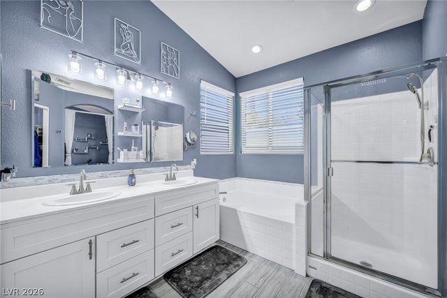 5300 Whisper Lake Avenue, Las Vegas, NV 89131