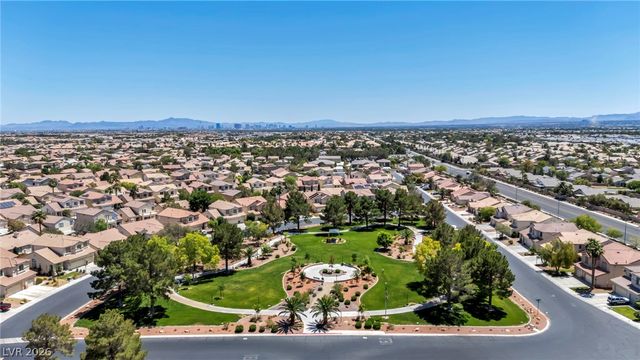 5300 Whisper Lake Avenue, Las Vegas, NV 89131