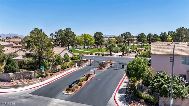 5300 Whisper Lake Avenue, Las Vegas, NV 89131