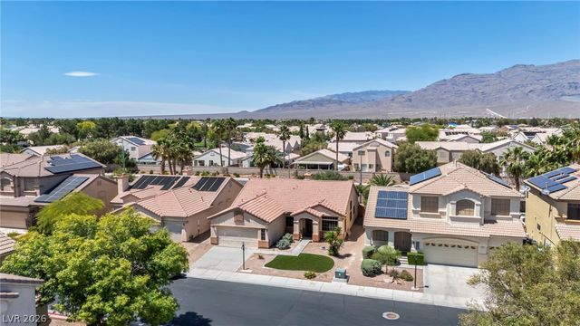 5300 Whisper Lake Avenue, Las Vegas, NV 89131