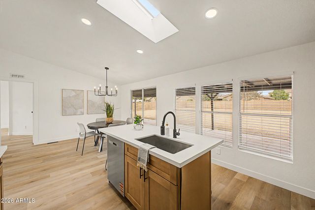 41111 N RABBIT BRUSH Trail, San Tan Valley, AZ 85140