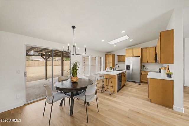 41111 N RABBIT BRUSH Trail, San Tan Valley, AZ 85140