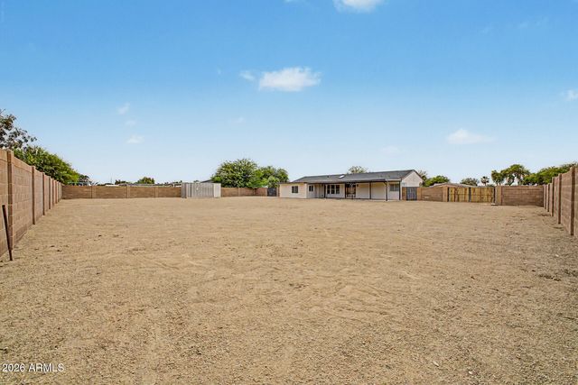 41111 N RABBIT BRUSH Trail, San Tan Valley, AZ 85140